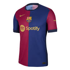 Barcelone devient la troisième équipe de l'histoire de la Ligue des champions à atteindre les 200 victoires.